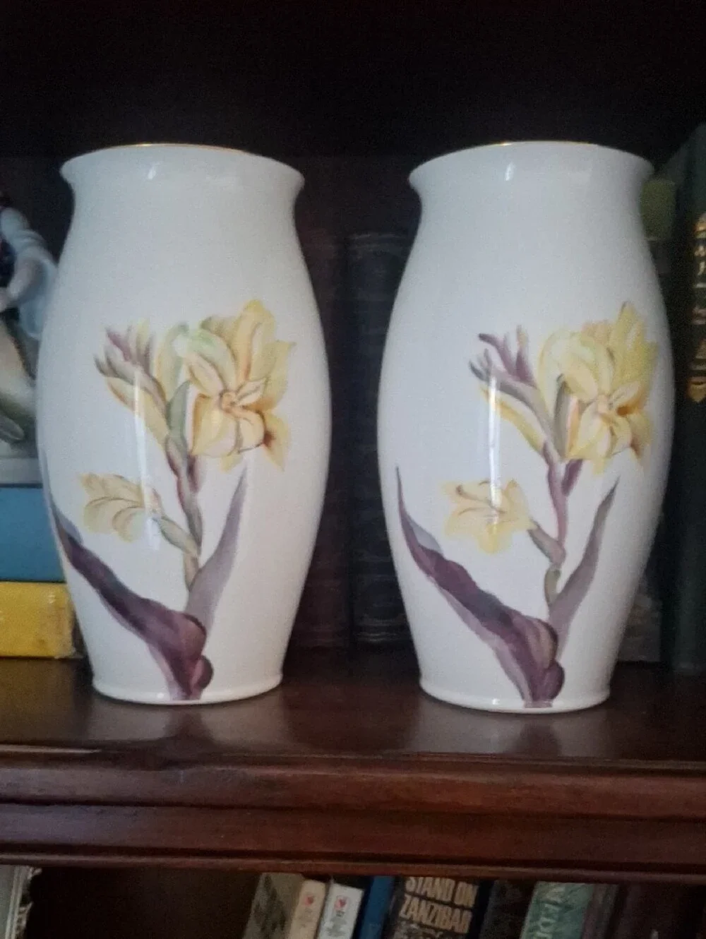 Pair of Vintage Noritake Nippon Toki Kaisha Bone China Iris Vases Signed A. Suku